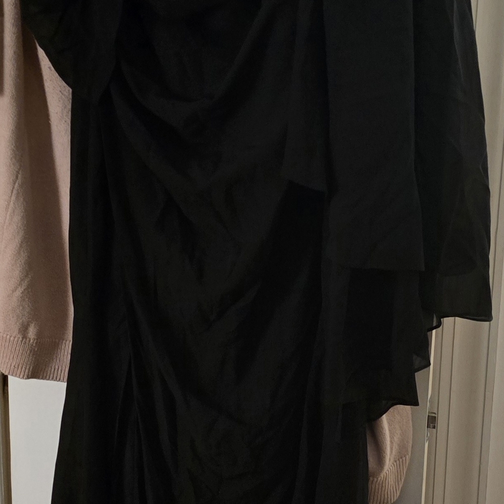 Black Long Sleeve Cocktail Gown